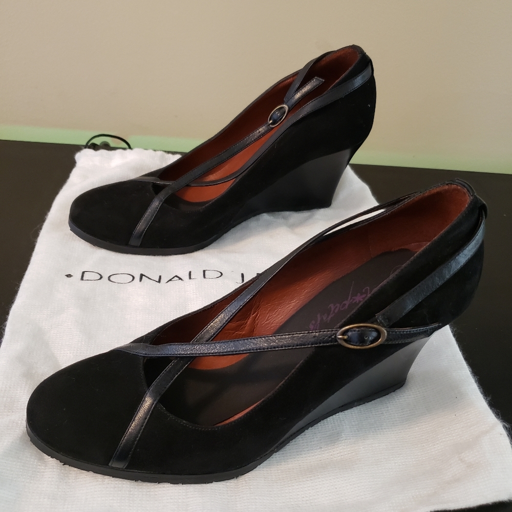 Donald J. Pliner wedges heels sz 6 worn once